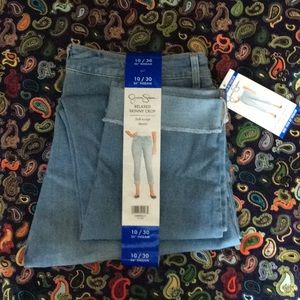 New Denim skinny crop jeans Sz 10